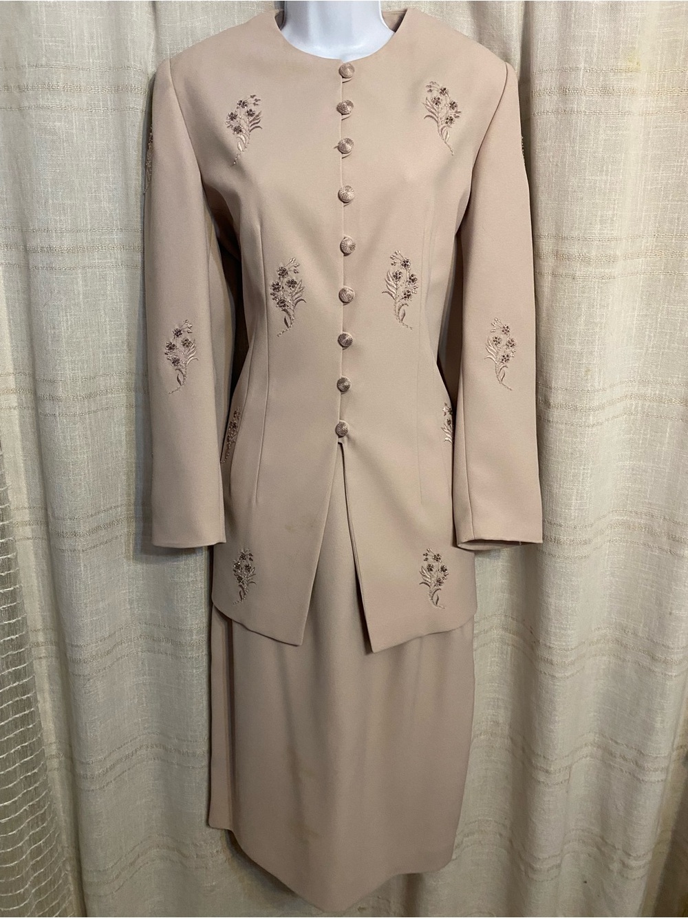 Vintage John Meyer of Norwich 2Pc Skirt Suit Set Size 8 Beige Beaded Embroidered